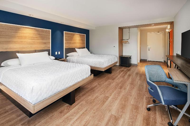 Номер Стандарт Кровать Квин Адаптированный для Инвалидов, Tru By Hilton Ft. Lauderdale Airport