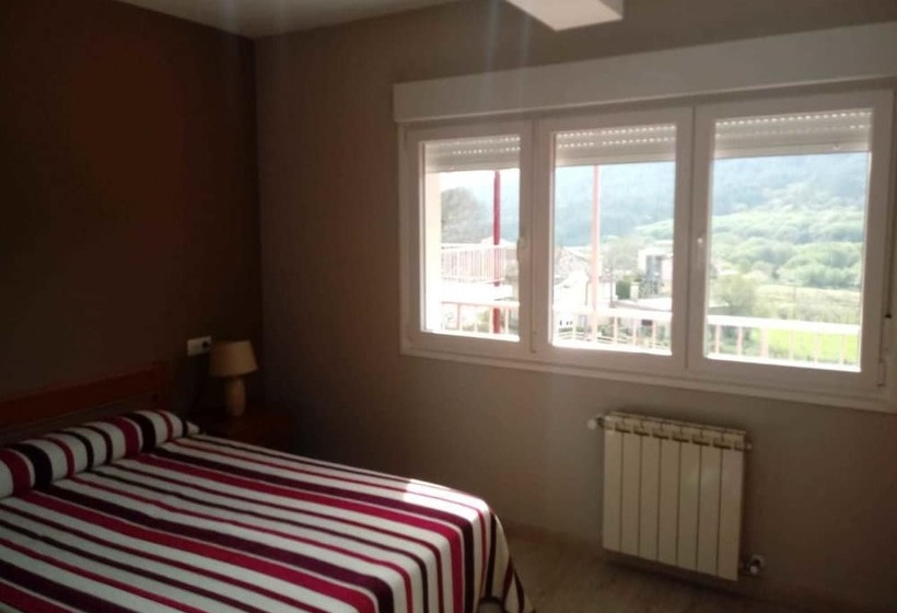 스탠다드 룸, Hostal Montreal
