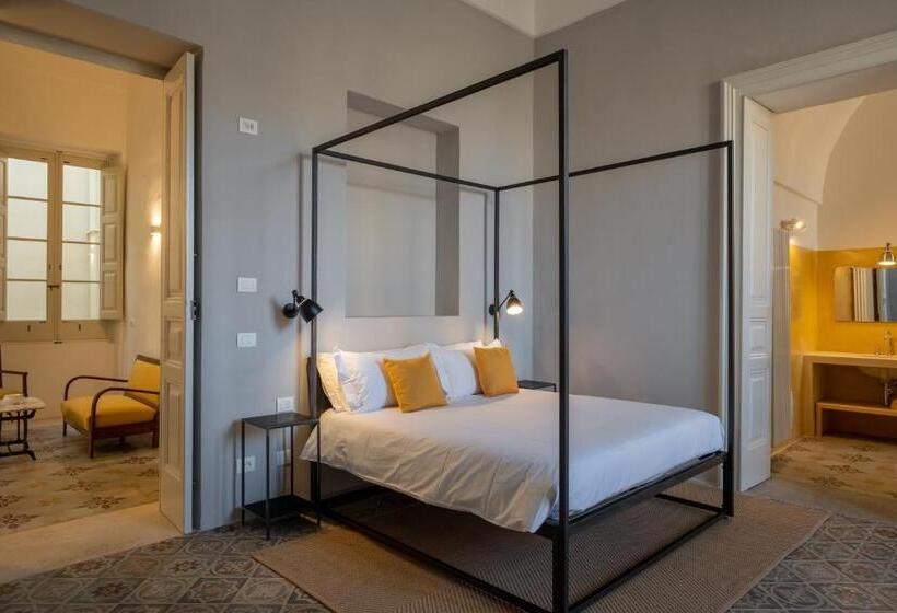 Номер Deluxe с Балконом, Palazzo Garzia   Dimora Storica