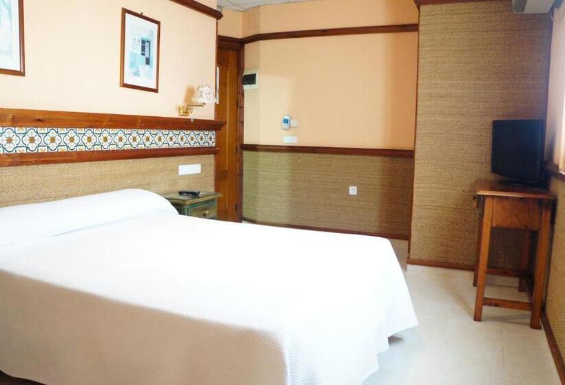 标准间, Hostal La Conileña