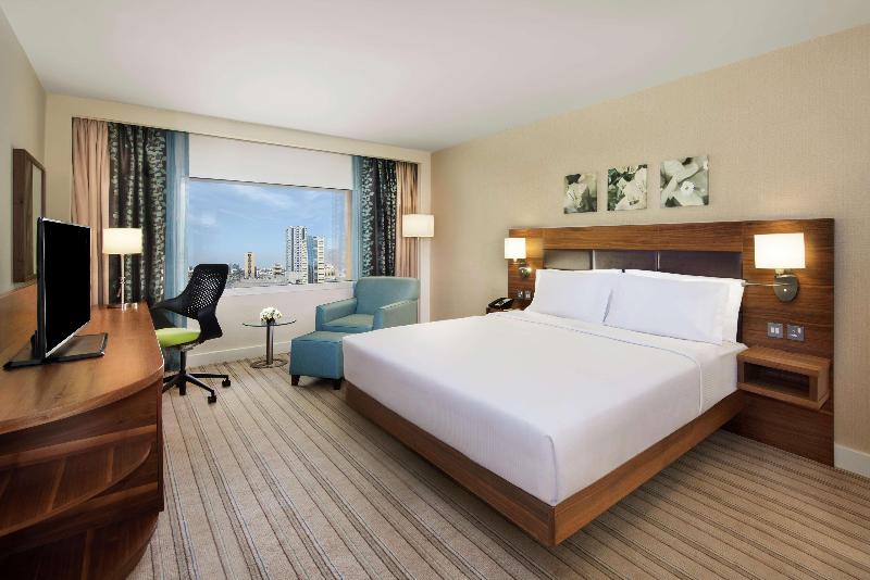스탠다드 룸 킹사이즈 침대, Hilton Garden Inn Ras Al Khaimah