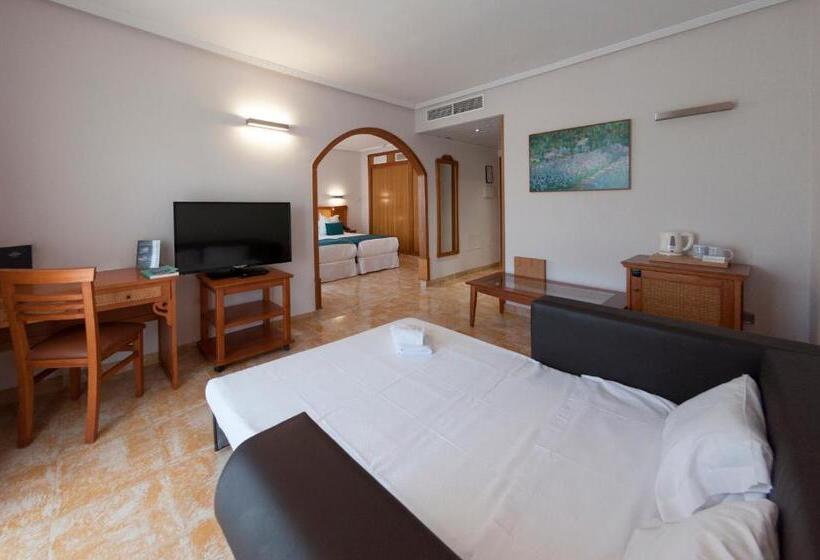 ジュニアスイート, La Laguna Spa & Golf
