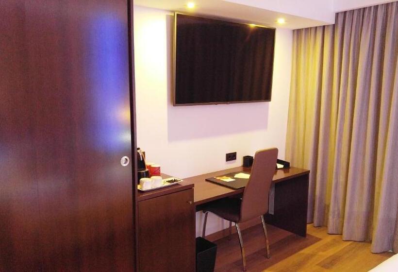 スーペリアールーム, Mb Boutique Hotel   Adults Recommended