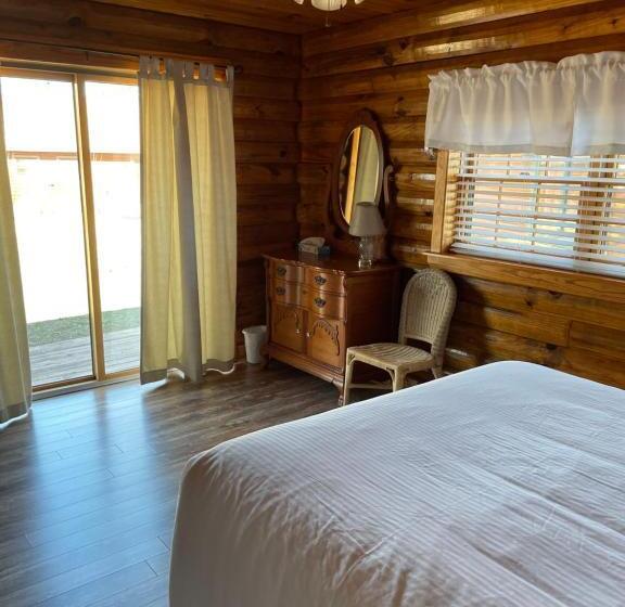 Дом 1 Спальня, Crown Lake Resort & Spa