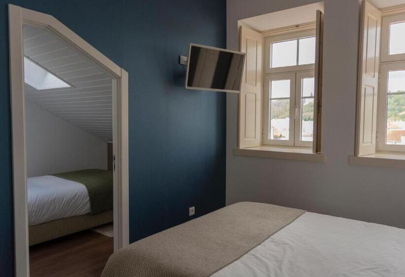 Трехместный Номер Deluxe с Видом, O Paço   Exclusive Accommodation