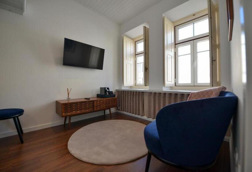 Четырехместный Номер Superior, O Paço   Exclusive Accommodation