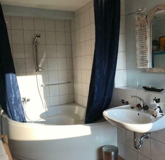Номер Стандарт, Waldhotel Auerhahn Hochkopfhaus