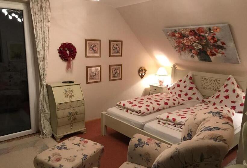 Номер Стандарт с Балконом, Waldhotel Auerhahn Hochkopfhaus