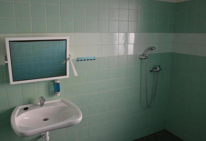 Номер Стандарт, Hostel Bernarda Bolzana