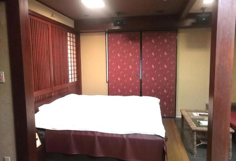 디럭스 패밀리 룸, 月のあかり