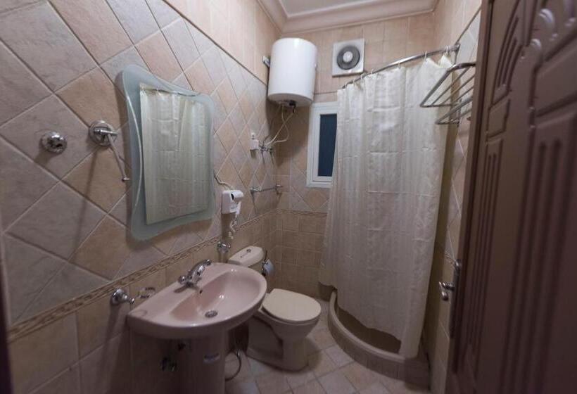 Полулюкс, Seven Gardens Pro