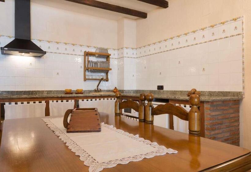 Семейное Студио, Complejo Rural Turimaestrat