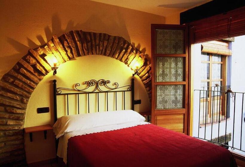 Семейное Студио, Complejo Rural Turimaestrat