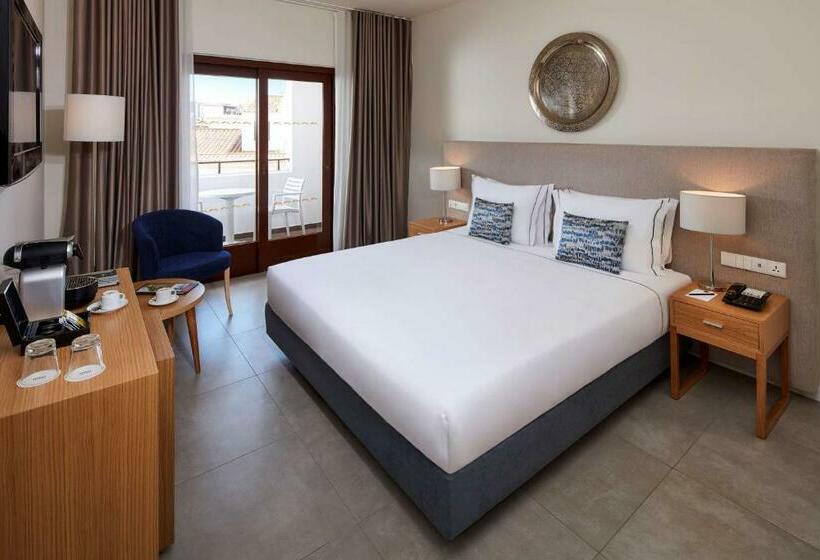 Номер Superior, Tivoli Lagos