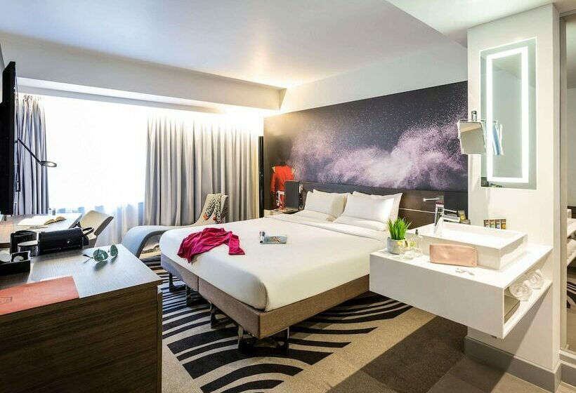 Номер Executive, Novotel London Tower Bridge