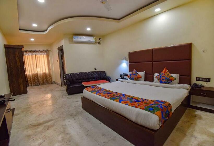 行政三人间, Fabhotel Red Rose   Nr Iit Guwahati