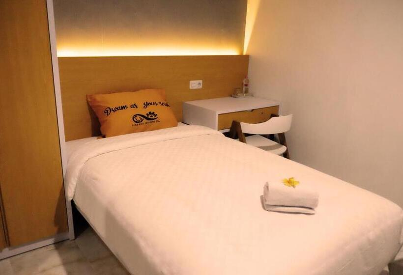 Номер Superior, Gapura Residence Airport Semarang By Sinergi