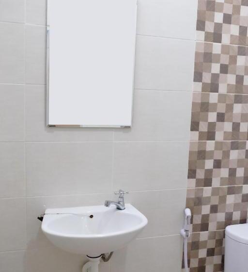 Люкс Повышенной Комфортности, Gapura Residence Airport Semarang By Sinergi
