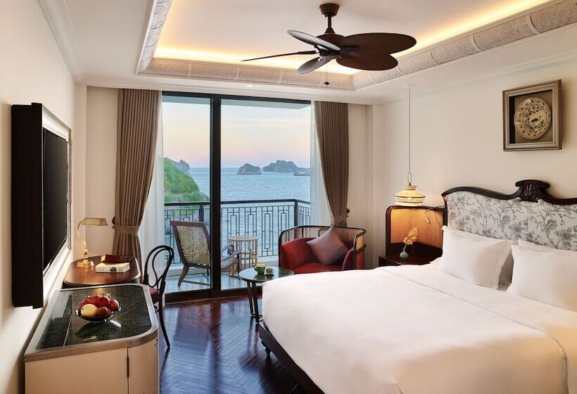 Classic Room Double Bed Sea View, Hôtel Perle D Orient Cat Ba   Mgallery