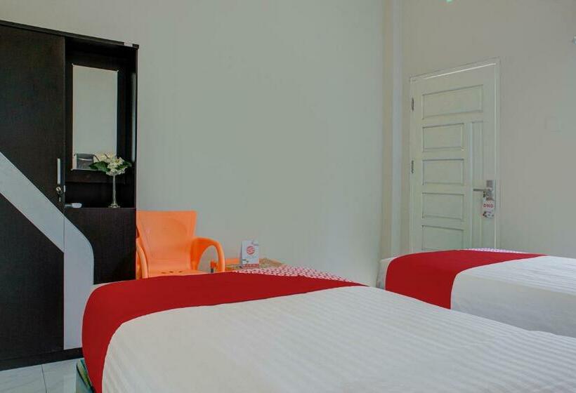 Номер Стандарт, Oyo 3266 Alifah Residence Syariah