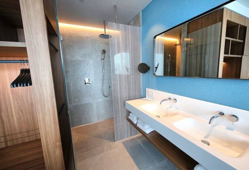 주니어 스위트, Van Der Valk Hotel Amsterdam Zuidas  Rai