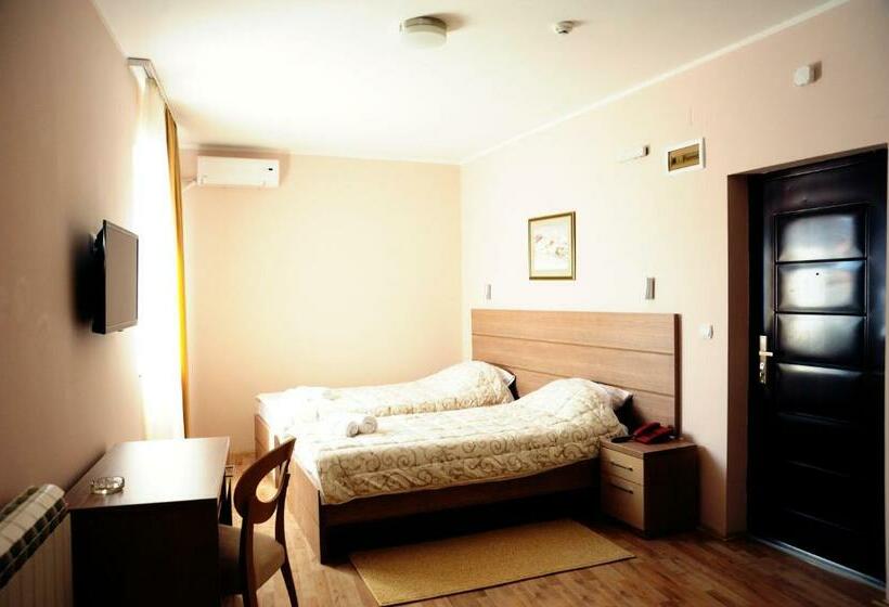 اتاق استاندارد, Garni Hotel Crystal Ice