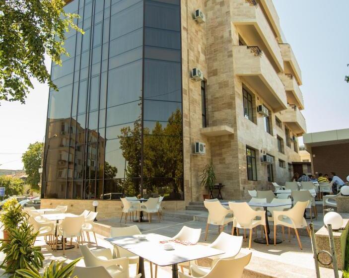 جناح سرير كينج, Msr Port