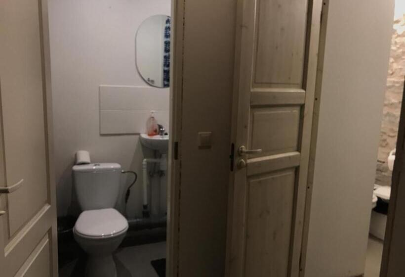 اتاق استاندارد, Süda Hostel