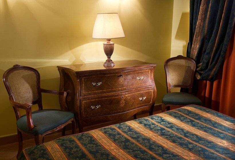 اتاق استاندارد یک نفره, Chiaja Hotel De Charme