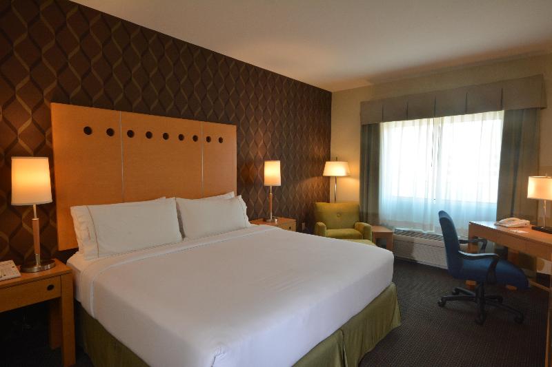 Семейный Номер, Ibis London Docklands Canary Wharf