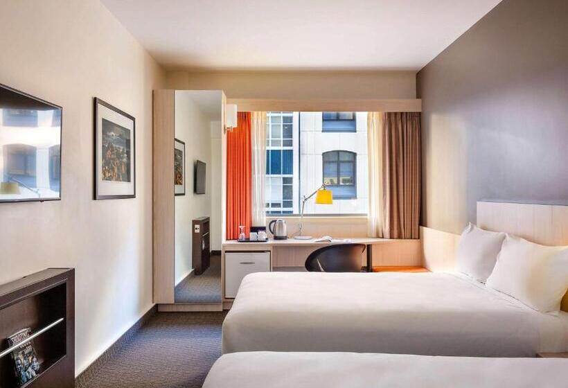 Номер Стандарт, Ibis Wellington