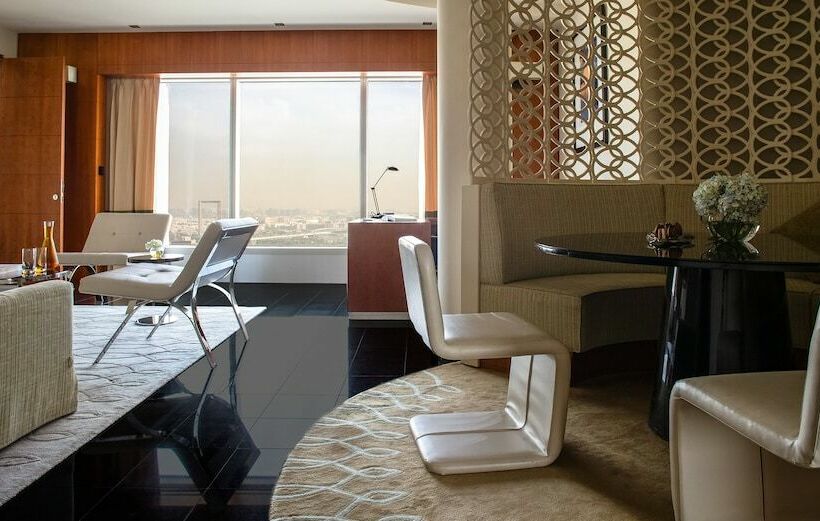Family Suite, Jumeirah Emirates Towers Dubai