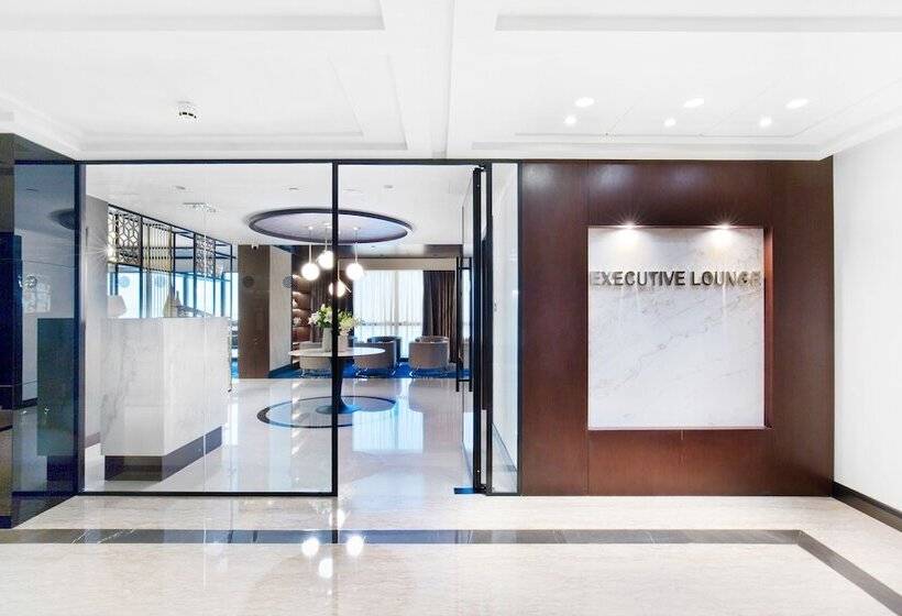 Полулюкс, Pullman Dubai Creek City Centre