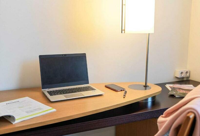 اتاق لوکس, Novotel Sevilla
