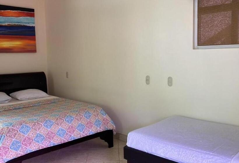 Студия Стандарт, Surf Inn Hermosa