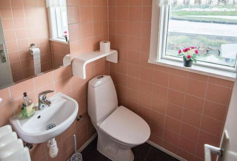 اتاق استاندارد با سرویس بهداشتی مشترک, Guesthouse Kiljan