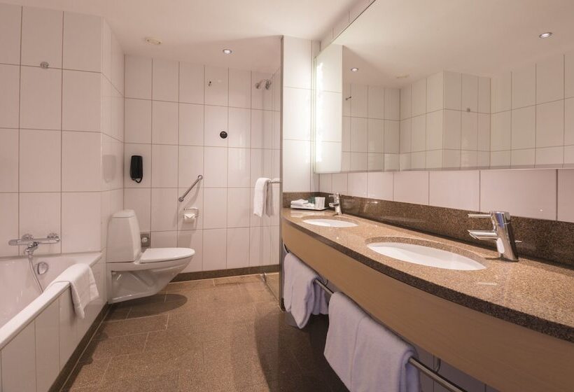 Quarto Familiar, Clarion Hotel Copenhagen Airport