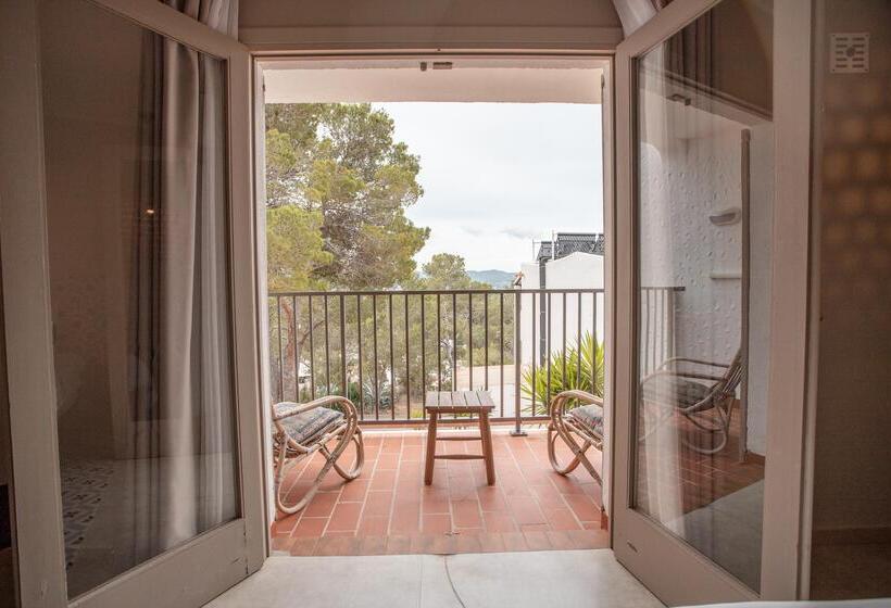 Номер Стандарт Вид на Сад, Marble Stella Maris Ibiza