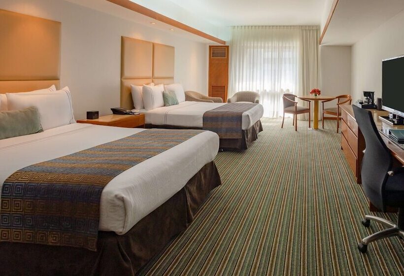 Номер Executive, Sonesta Hotel El Olivar