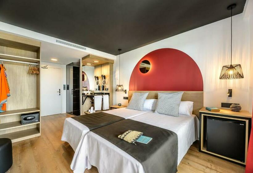 Номер Стандарт Вид на Море, Vibra District - Adults Only