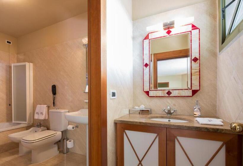 Люкс с Террасой, Villa Undulna  Terme Della Versilia