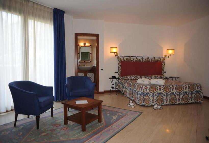 Номер Стандарт с Террасой, Villa Undulna  Terme Della Versilia