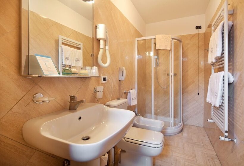 Апартаменты 2 Спальни, Villa Undulna  Terme Della Versilia