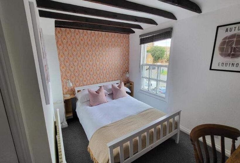 חדר סטנדרט, Unicorn Inn