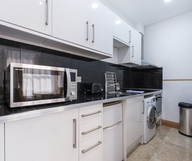 شقة بريميوم غرفة واحدة, Arlo Apartments