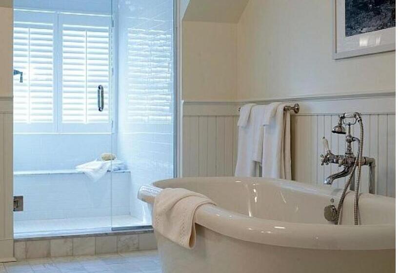 Family Suite, The White Hart
