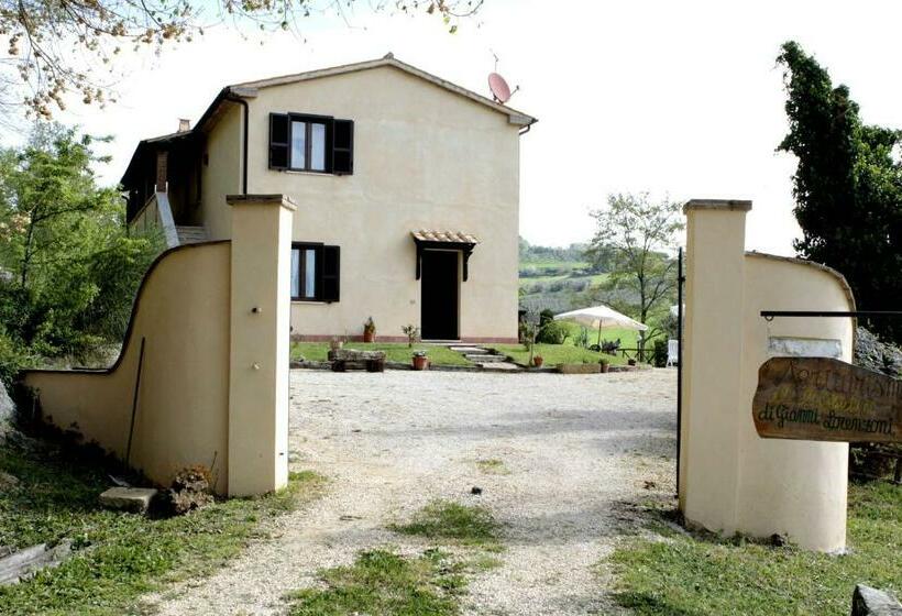 آپارتمان 2 خوابه, Il Laghetto Agriturismo