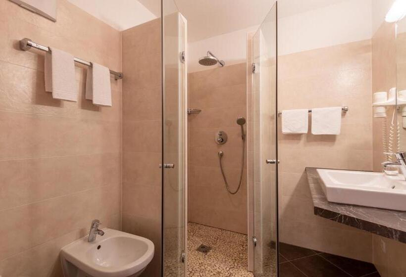 آپارتمان سوپریور 2 خوابه, Residence Viktoria