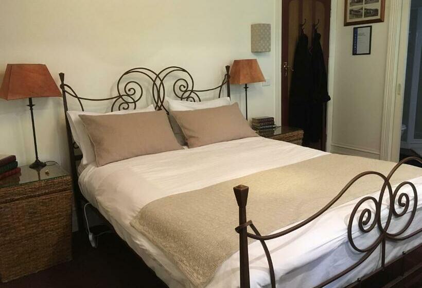 침실 1개 주택, Stone's Throw Cottage Bed And Breakfast