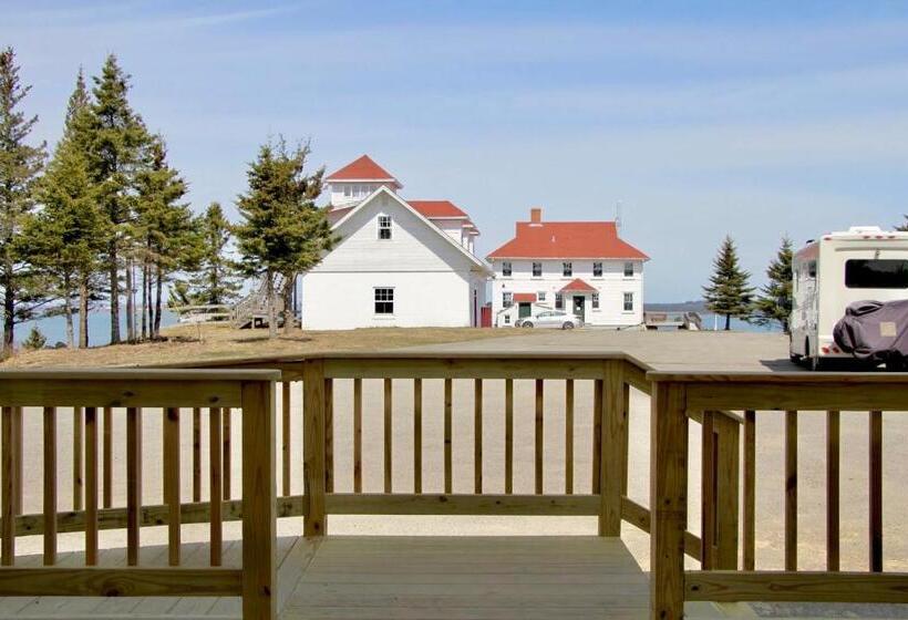 Апартаменты 1 Спальня Нижний Этаж, West Quoddy Station Llc